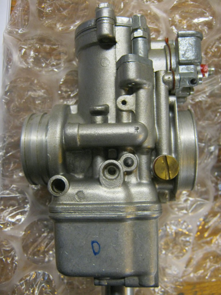 Dellorto PHF 30 carburetor fitment on a Moto Guzzi Eldorado.