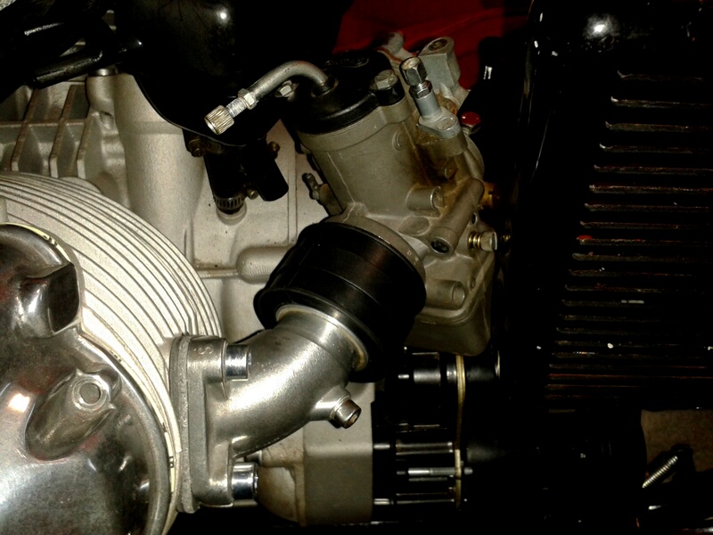 Dellorto PHF 30 carburetor fitment on a Moto Guzzi Ambassador.