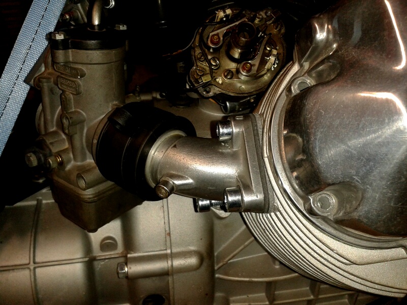 Dellorto PHF 30 carburetor fitment on a Moto Guzzi Ambassador.