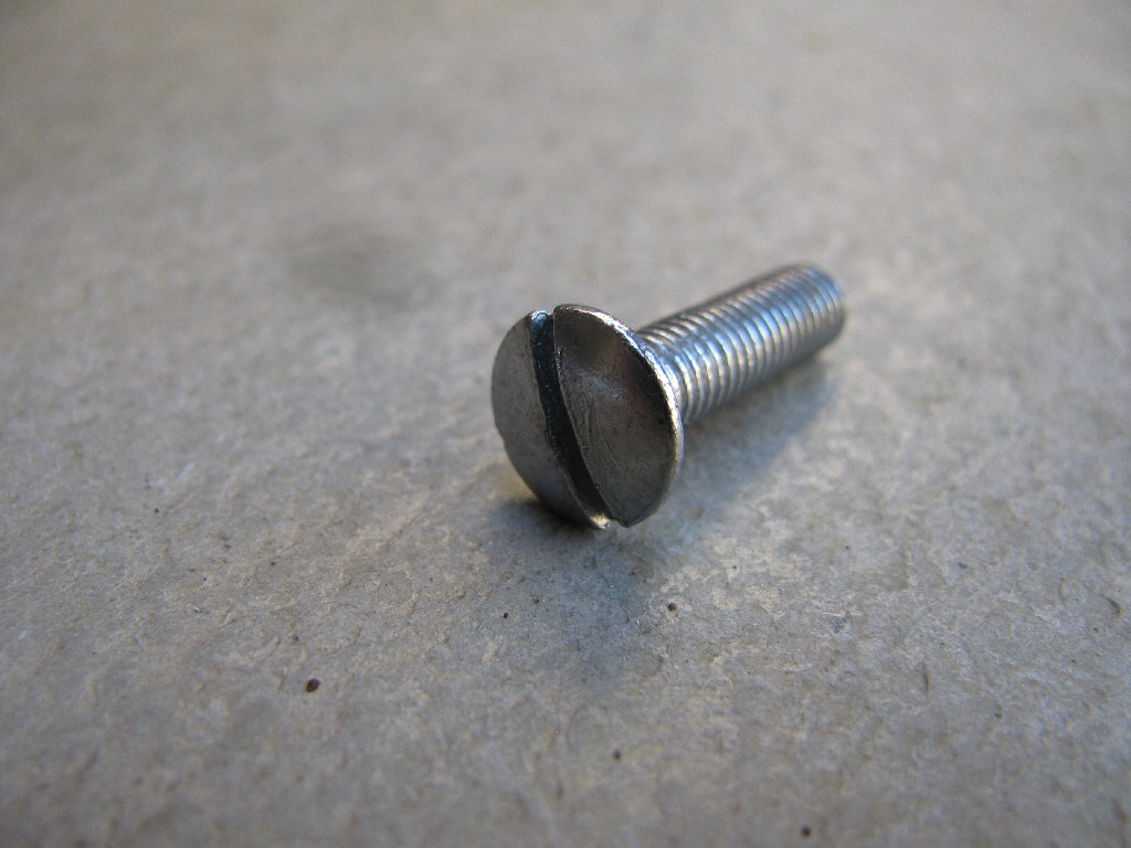 Bolt (MG# 98260520).