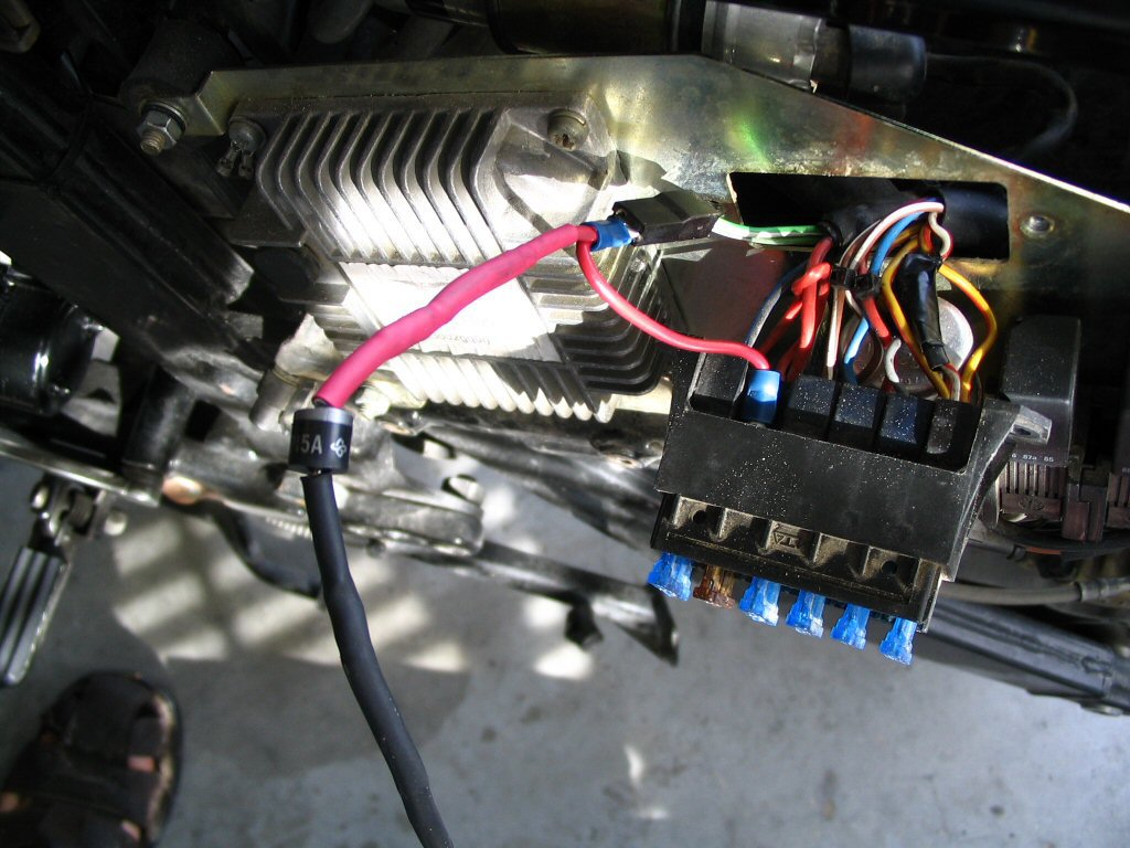 Transil diode installation on a Moto Guzzi Quota 1100 ES.